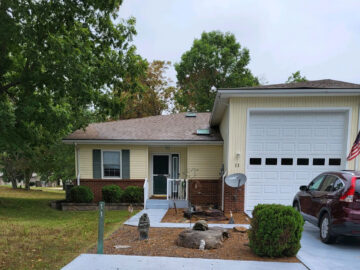 SOLD – 11 Hickory Circle – Gardens RV Community In Crossville, TN – $365,000 02.016 - 11 Hickory Hollow Circle