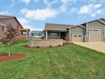 PENDING – 533 Holly Tree Drive, Crossville, TN 38555 – In Gardens RV Community – $895,000 533 Holly Tree Dr Crossville, TN 38555