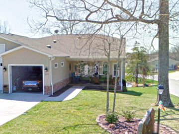 SOLD – 277 Hawthorn Loop Crossville, TN – Gardens RV Community – $748,000 277 Hawthorn Loop, Crossville, TN 38555