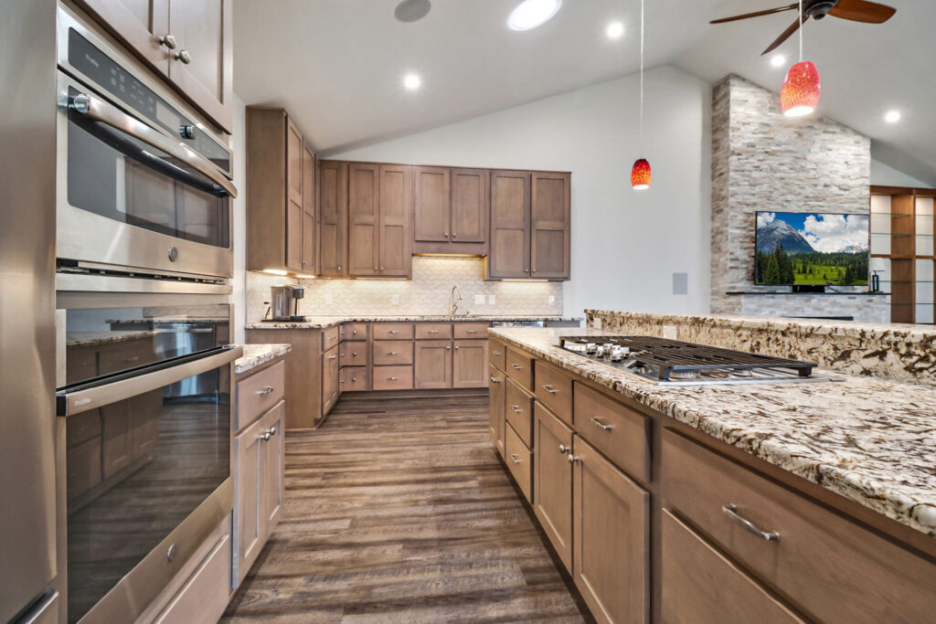 346 Holly Tree Drive Crossville TN - Gardens RV Community