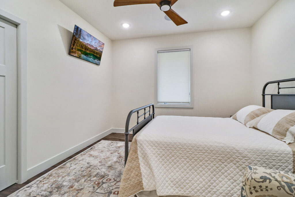 346 Holly Tree Drive Crossville TN - Gardens RV Community