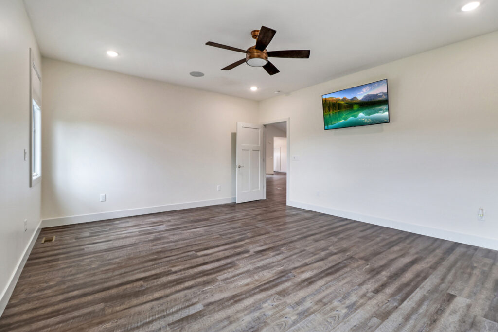 346 Holly Tree Drive Crossville TN - Gardens RV Community