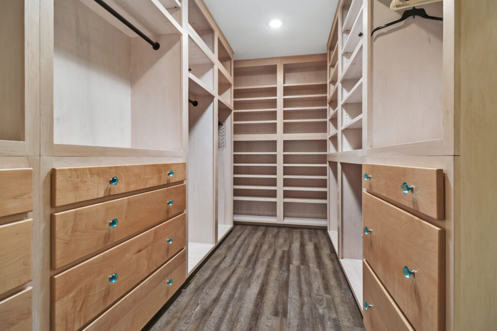 346 Holly Tree Drive Crossville TN - Gardens RV Community