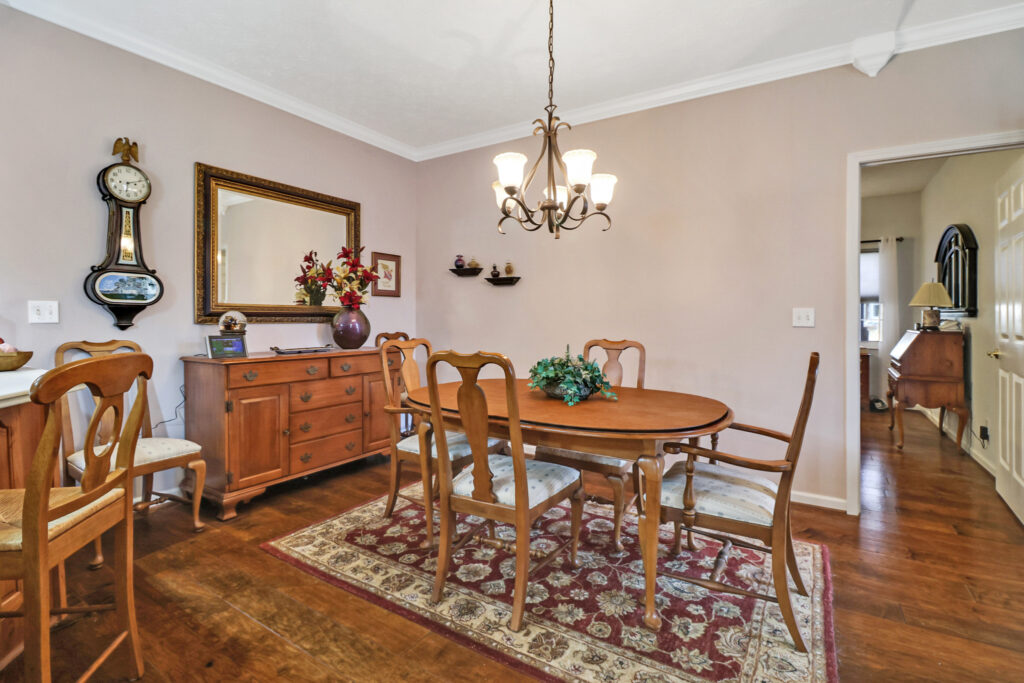 41 Hawthorn Circle Crossville, TN 38555 Gardens RV Community – $475,000